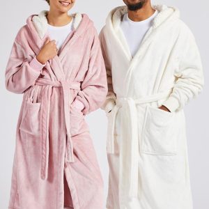 Towels, Robes & Slippers